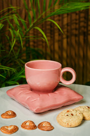 Pillow Cup & Saucer