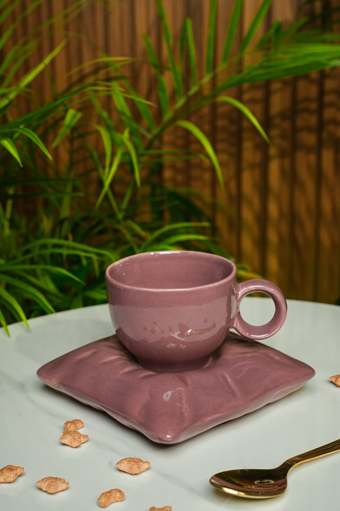 Pillow Cup & Saucer
