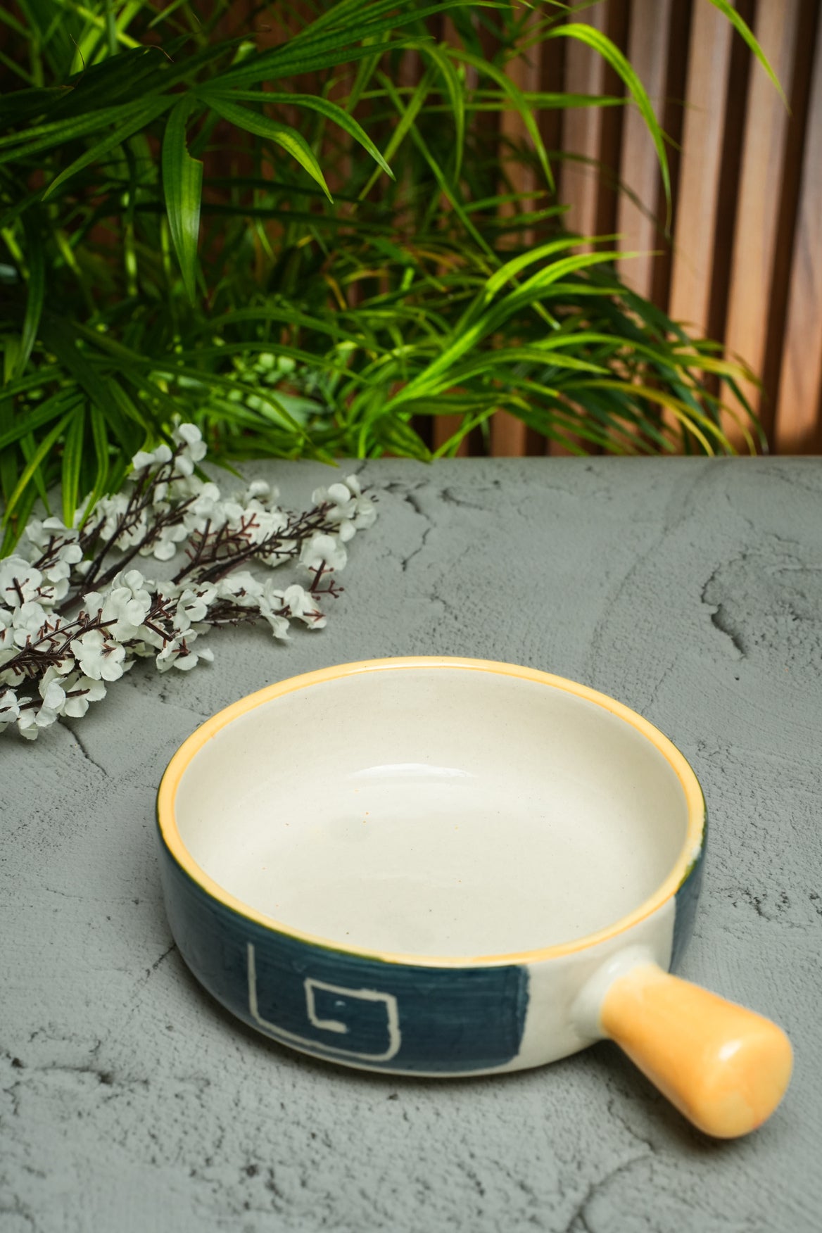 Maze Handle Bowl