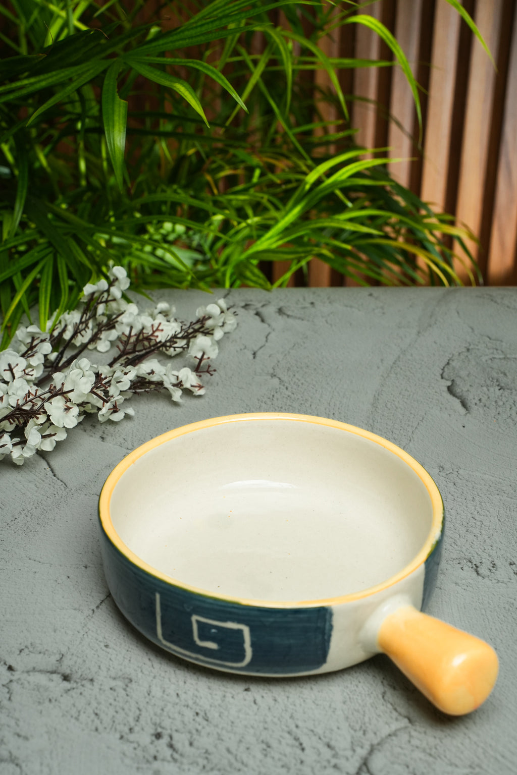 Maze Handle Bowl