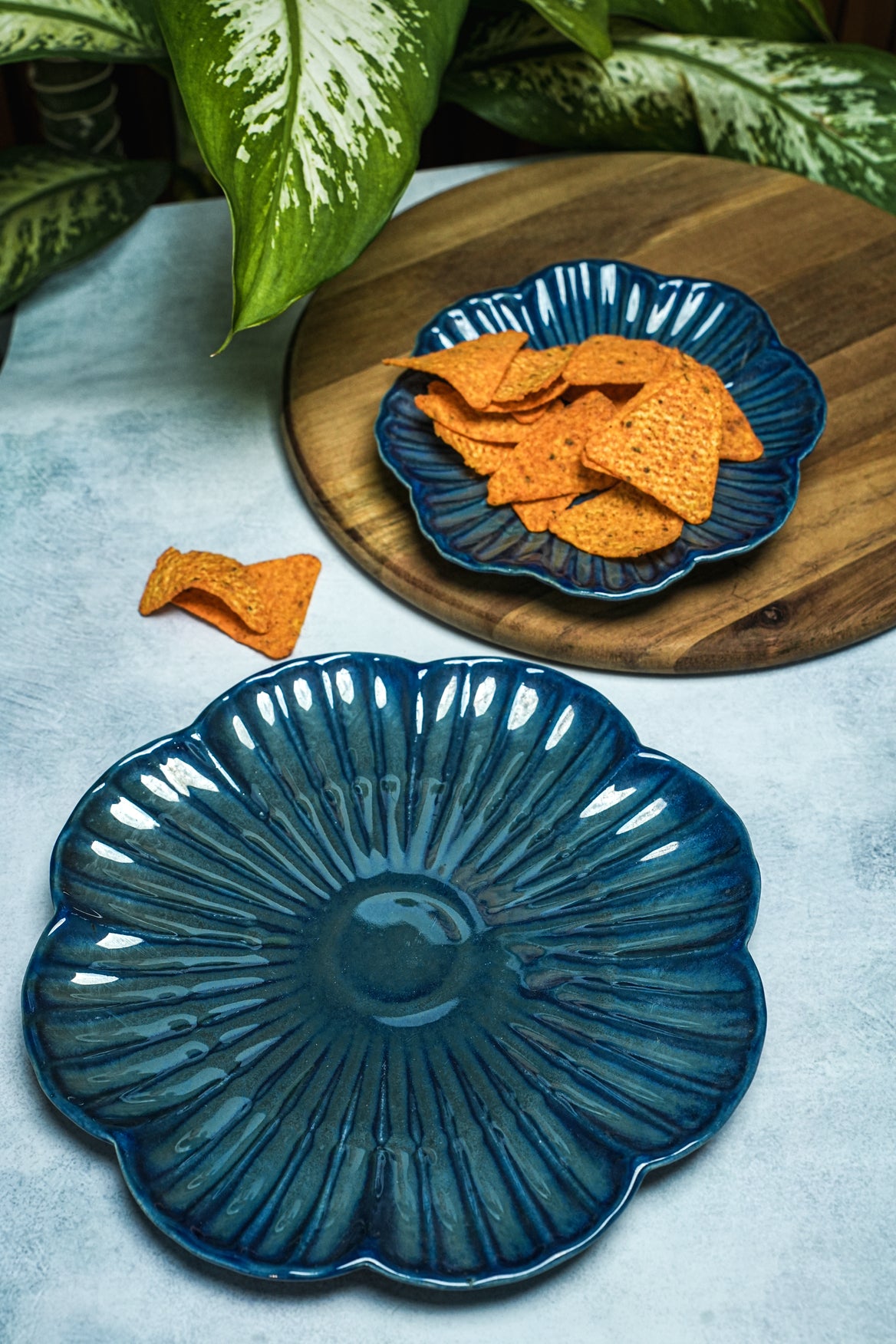 Indigo Petal Plate